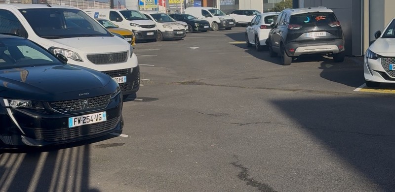 Trouver votre voiture d’occasion multimarque fiable et au prix le plus compétitif chez Carrosserie de Villefranche à Villefranche sur Saône